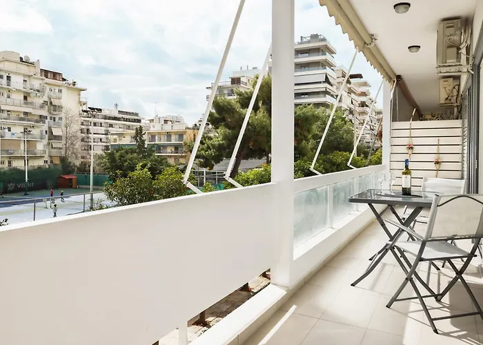 Comfort & Relax Apartment In Athens Riviera